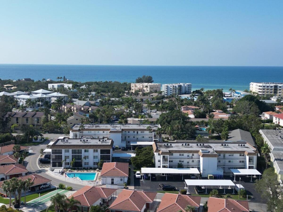 2 Bed 2 Bath Centrally Located On Siesta Key Sarasota Extérieur photo