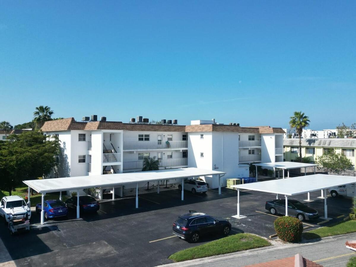 2 Bed 2 Bath Centrally Located On Siesta Key Sarasota Extérieur photo
